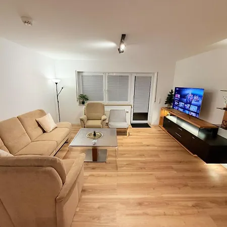 Casa Grande - 4 Rooms, Balcony, Up To 6 Guests *