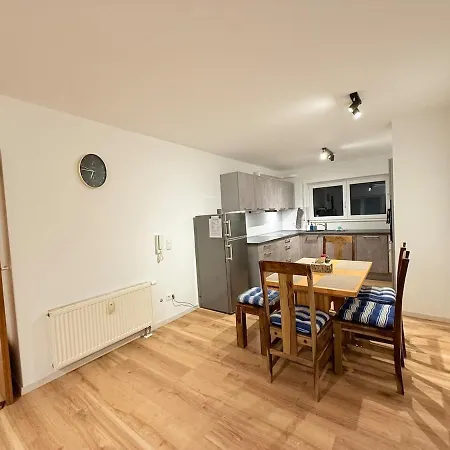Casa Grande - 4 Rooms, Balcony, Up To 6 Guests
