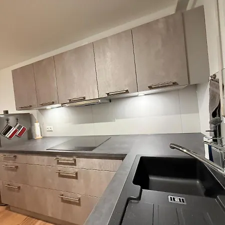 Appartement Casa Grande - 4 Rooms, Balcony, Up To 6 Guests Rastatt